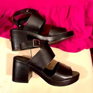 Topshop Black sandals platform chinky heel 38/5 europe